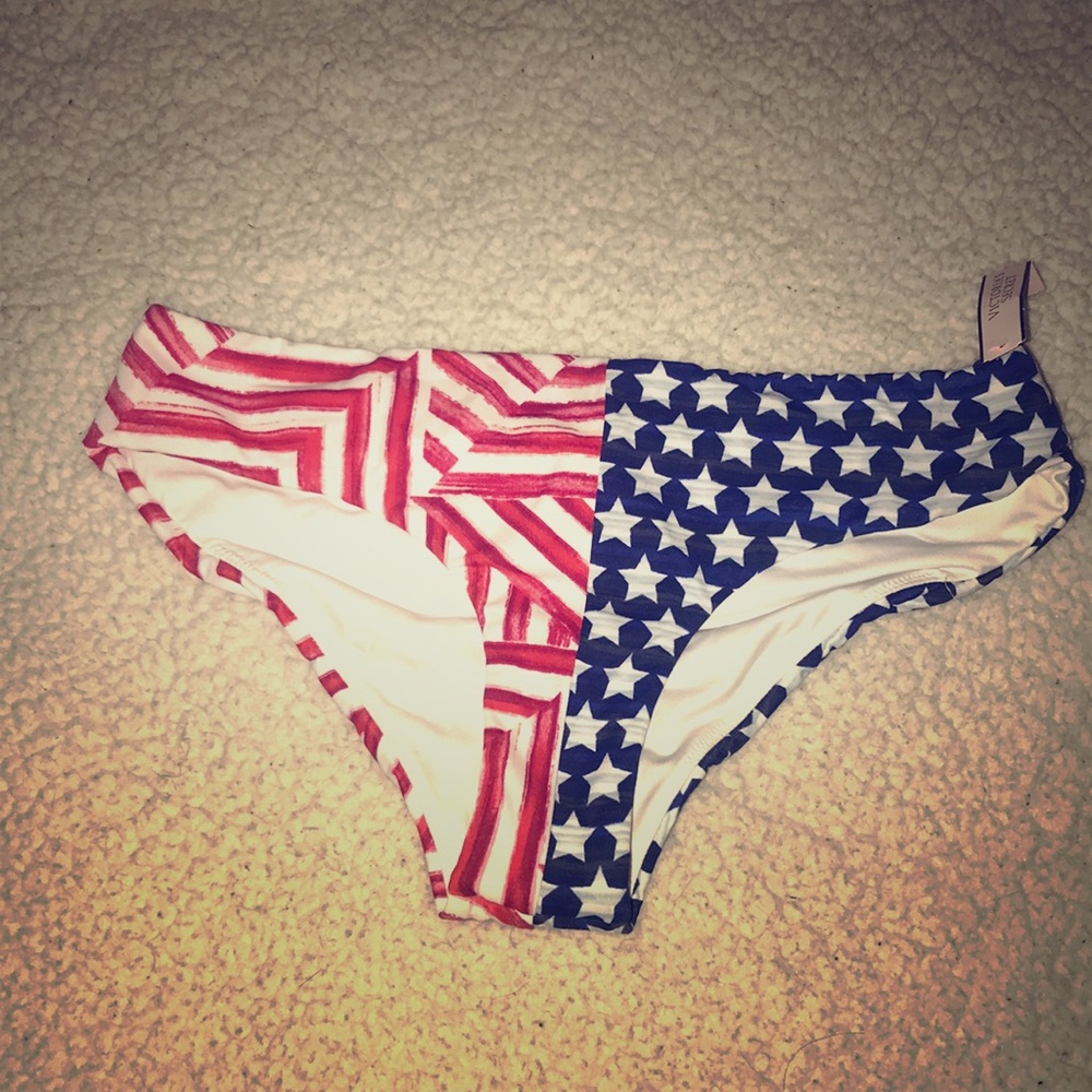 NWT American Flag Cheeky Bikini Bottoms 🇺🇸